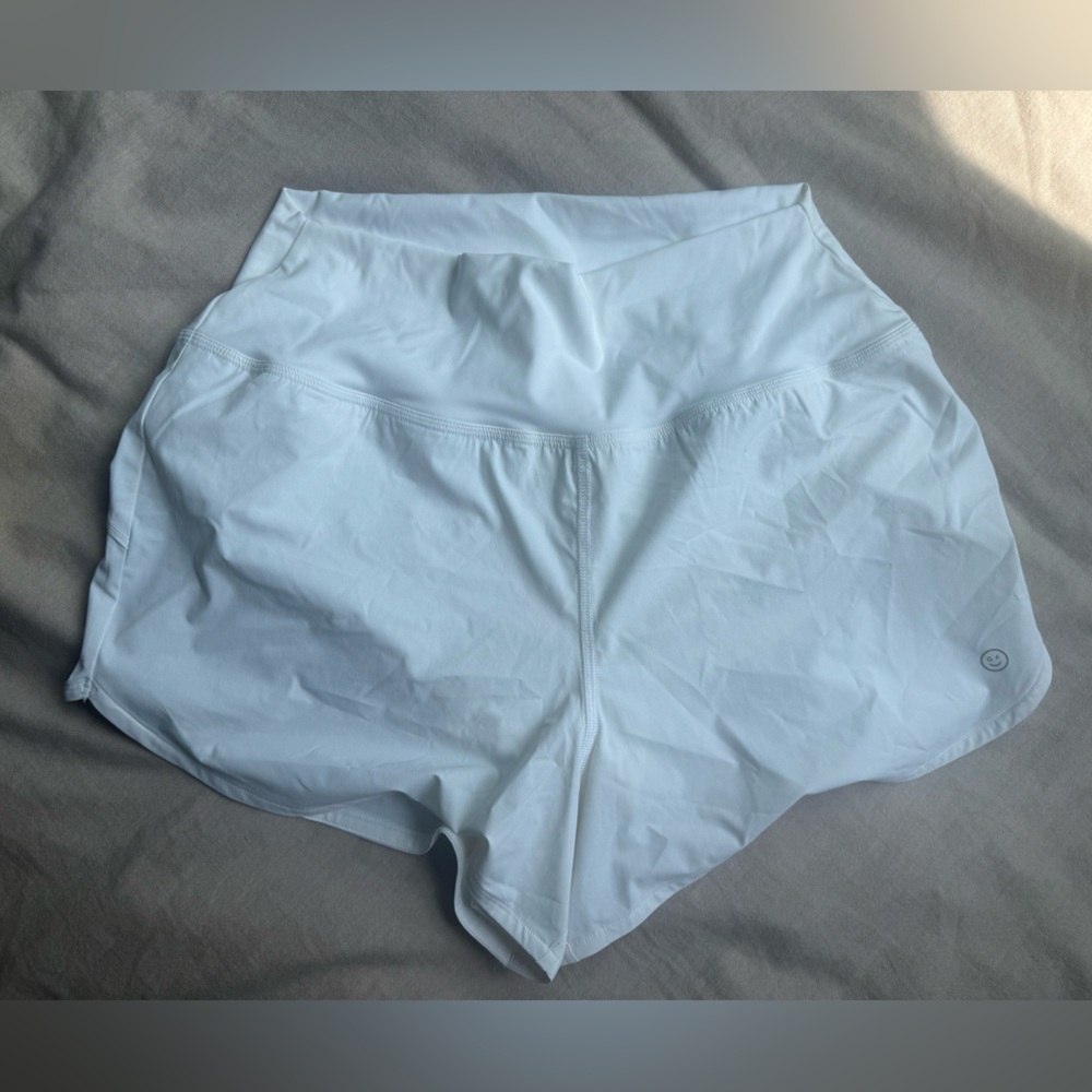 Gilly Hicks Classic White Shorts